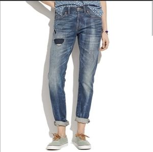 Madewell Slim Boyjean Distressed
